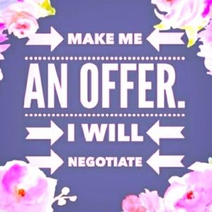 Motivated seller and buyer ❤️All negotiable! 💖offers and bundles